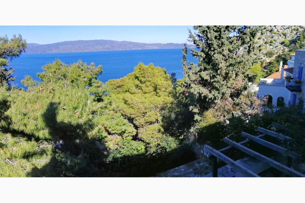 Pine Trees&Sea View Houses in Hydra - Daphne, Chloe, Myrto Exterior foto