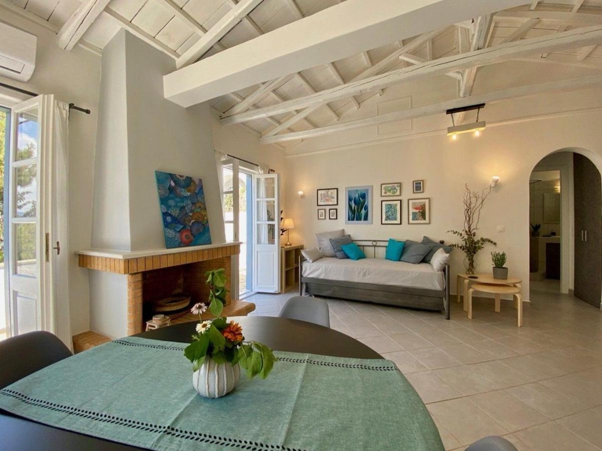 Pine Trees&Sea View Houses in Hydra - Daphne, Chloe, Myrto Exterior foto