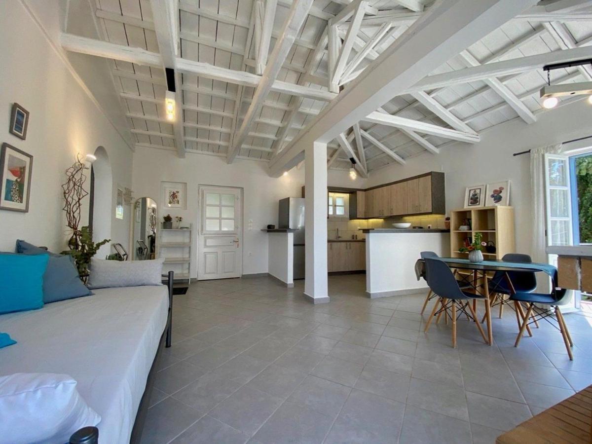 Pine Trees&Sea View Houses in Hydra - Daphne, Chloe, Myrto Exterior foto