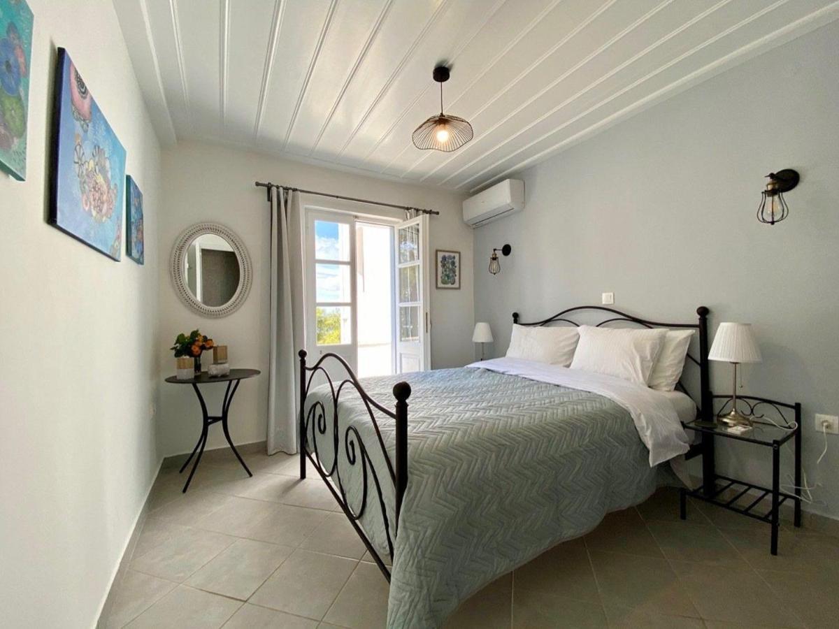 Pine Trees&Sea View Houses in Hydra - Daphne, Chloe, Myrto Exterior foto